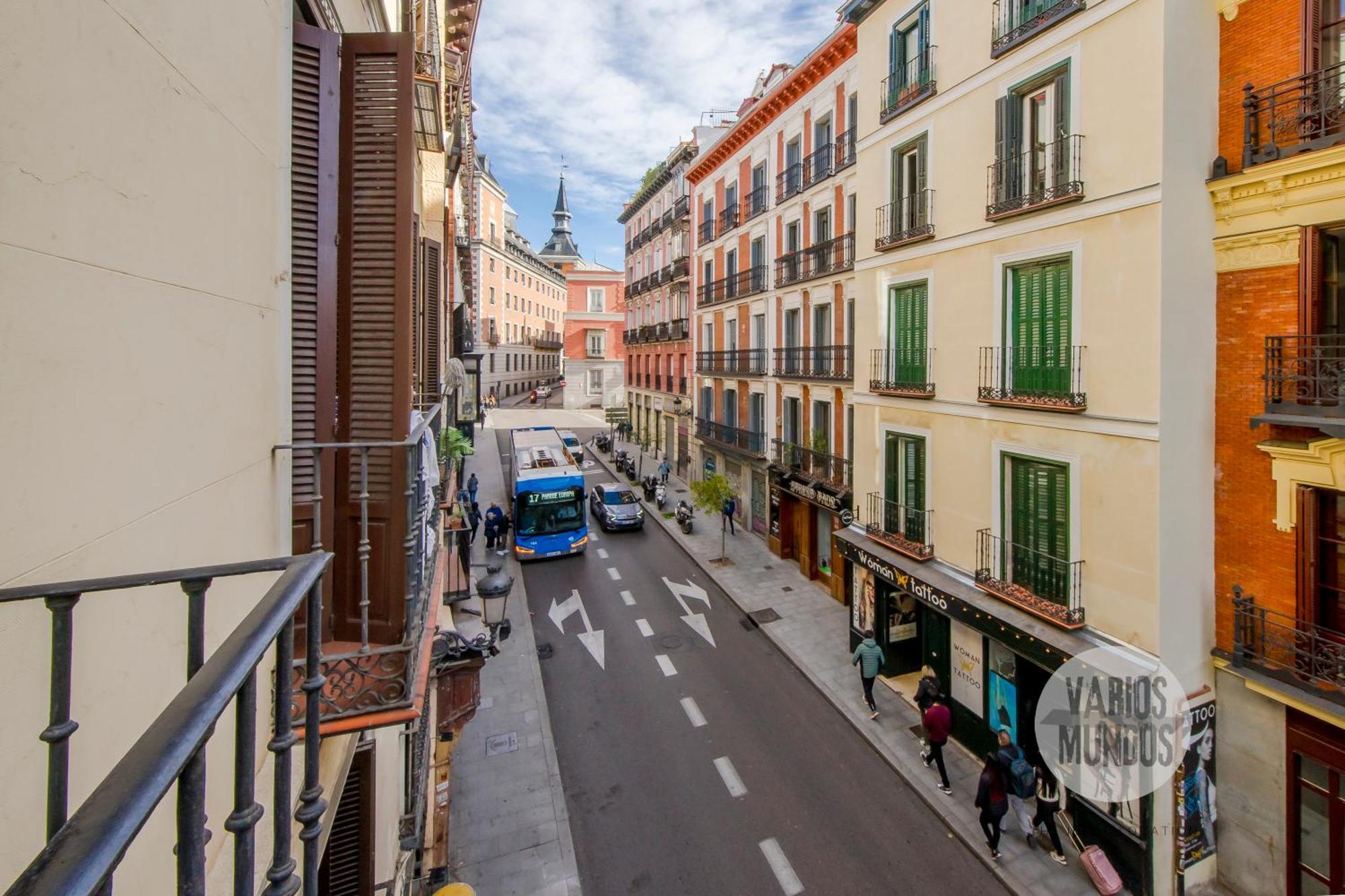Descanso Para 3 En Sol, Ven A Concepcion Jeronima Madrid Exterior photo